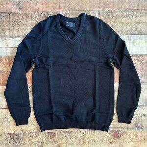 ASOS Men's Cotton V-neck Jumper Knit Sweater in Black -S